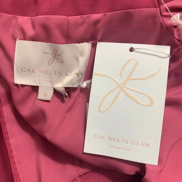 Gal Meets Glam Meredith Off-the-Shoulder Jumpsuit - Picture 11 of 12
